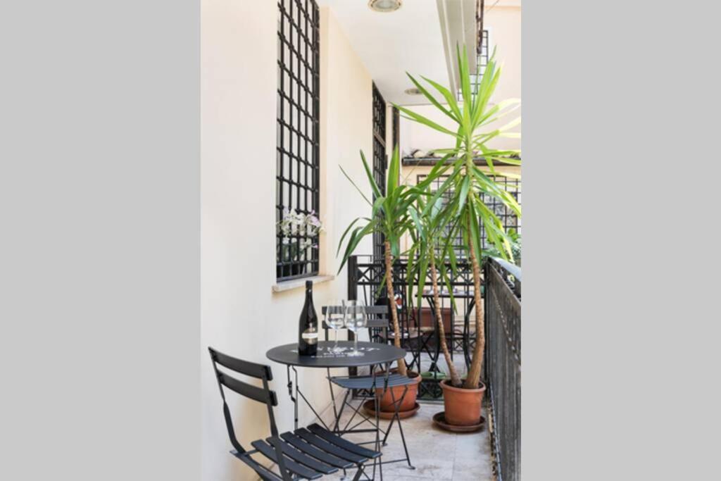 Lovely Colosseum Loft Apartment Rome Exterior photo